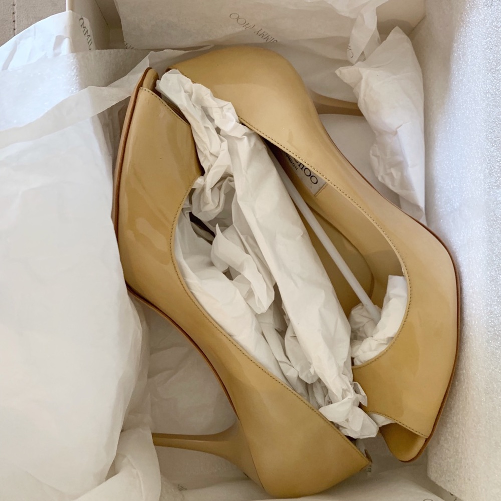 Jimmy Choo “Evelyn” Peep-hole Pumps 👠🎀 NWT - Picture 6 of 8